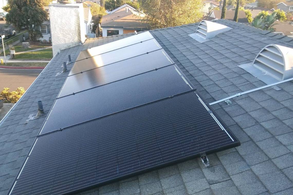 solar-panel-installation-in-culver-city-ca-4-greensolartechnologies