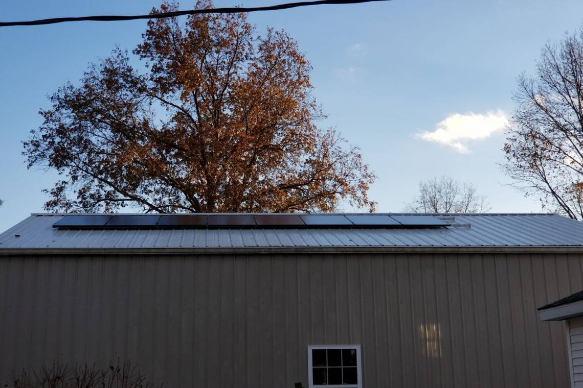 Residential Solar Panel Array in Beckemeyer IL