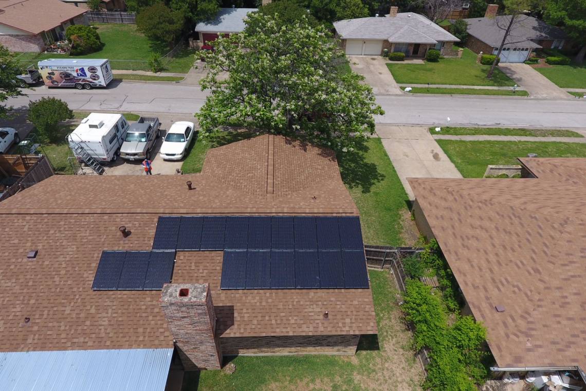 Roof Mounted Solar Install in Arlington TX greensolartechnologies