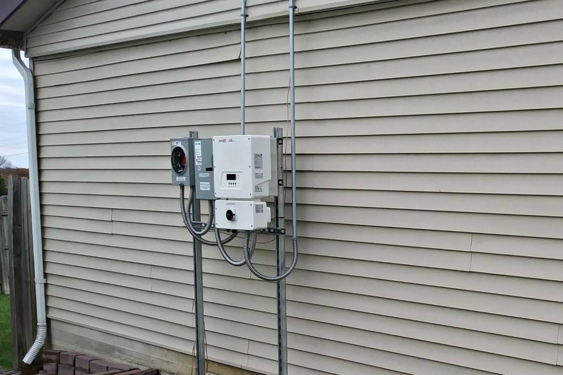 SolarEdge Inverter in Holts Summit MO